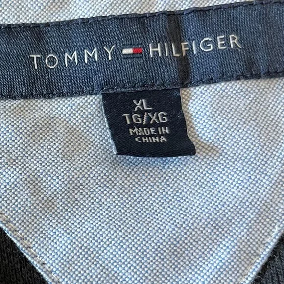2 Tommy Polo shirts XL - Picture 2 of 3